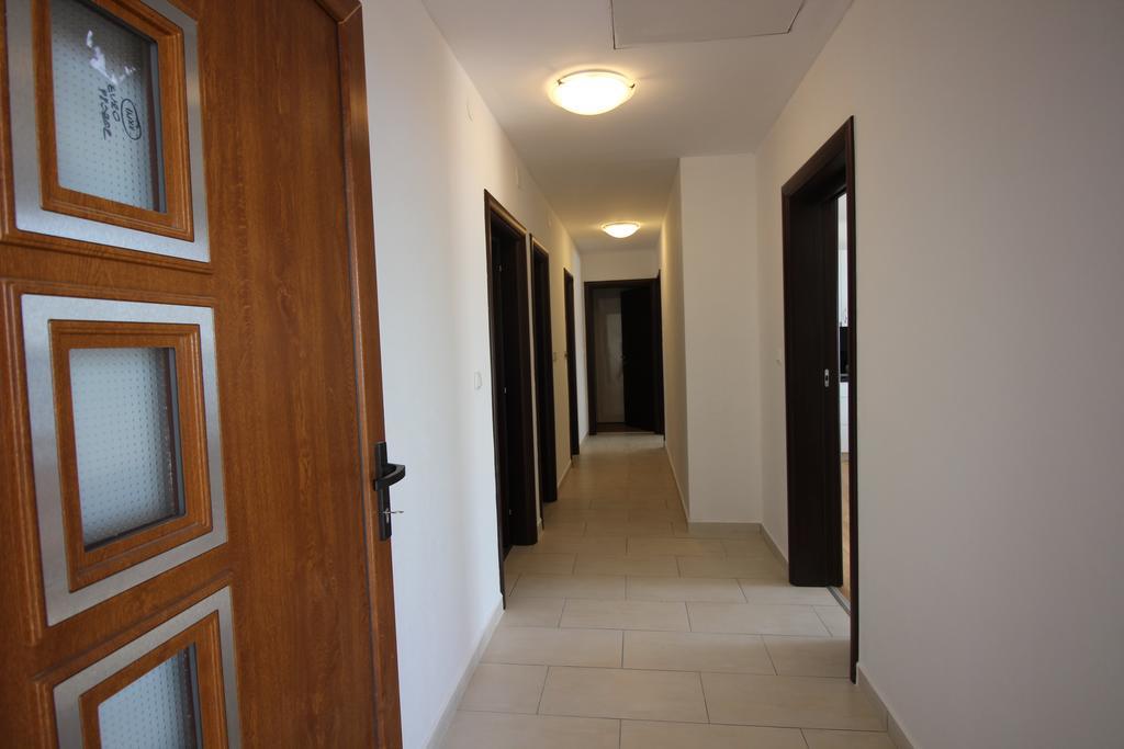 Apartments Manda Novi Vinodolski Eksteriør billede