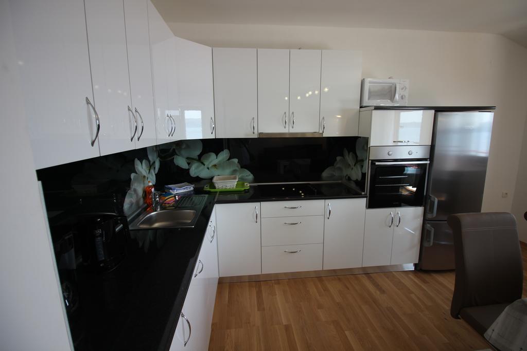 Apartments Manda Novi Vinodolski Eksteriør billede